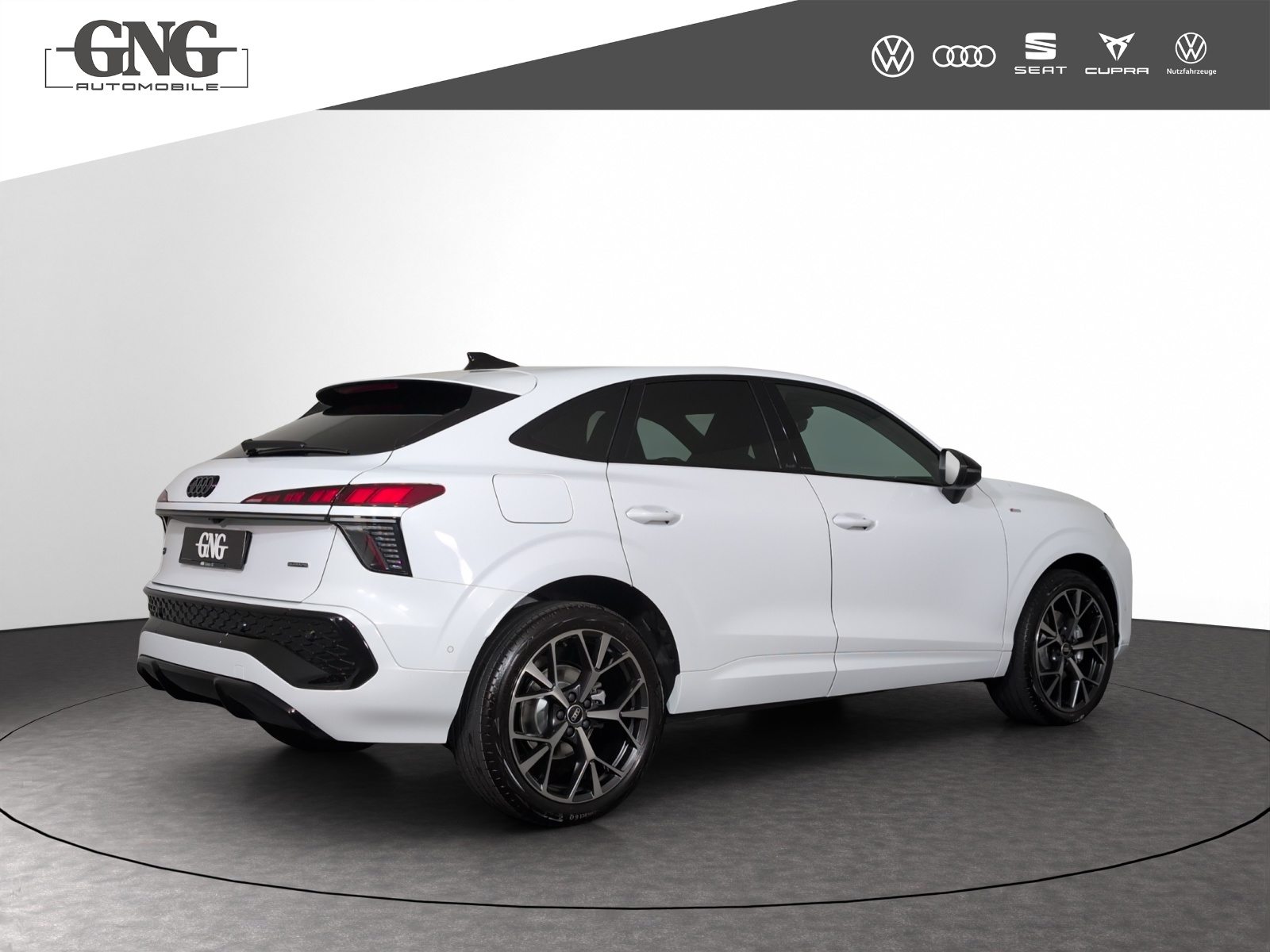 AUDI Q3 SB TFSI 150 kW, Benzina, Auto nuove, Automatico - 3