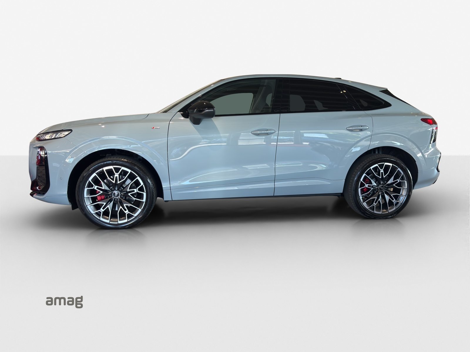 AUDI Q3 SB TFSI 195 kW, Benzina, Auto nuove, Automatico - 2