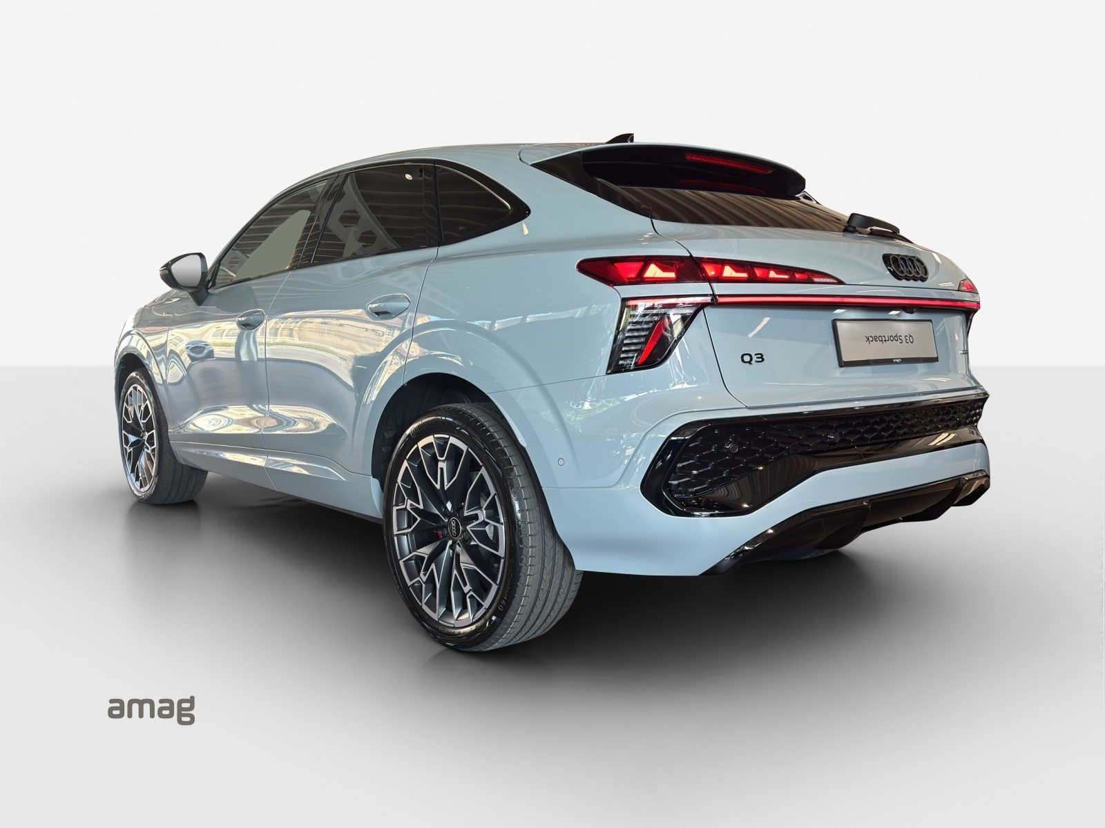AUDI Q3 SB TFSI 195 kW, Benzina, Auto nuove, Automatico - 3