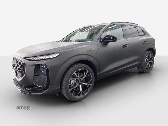 AUDI Q3 SUV e-hybrid 200 kW, Hybride Intégral Essence/Électricité, Voiture nouvelle, Automatique