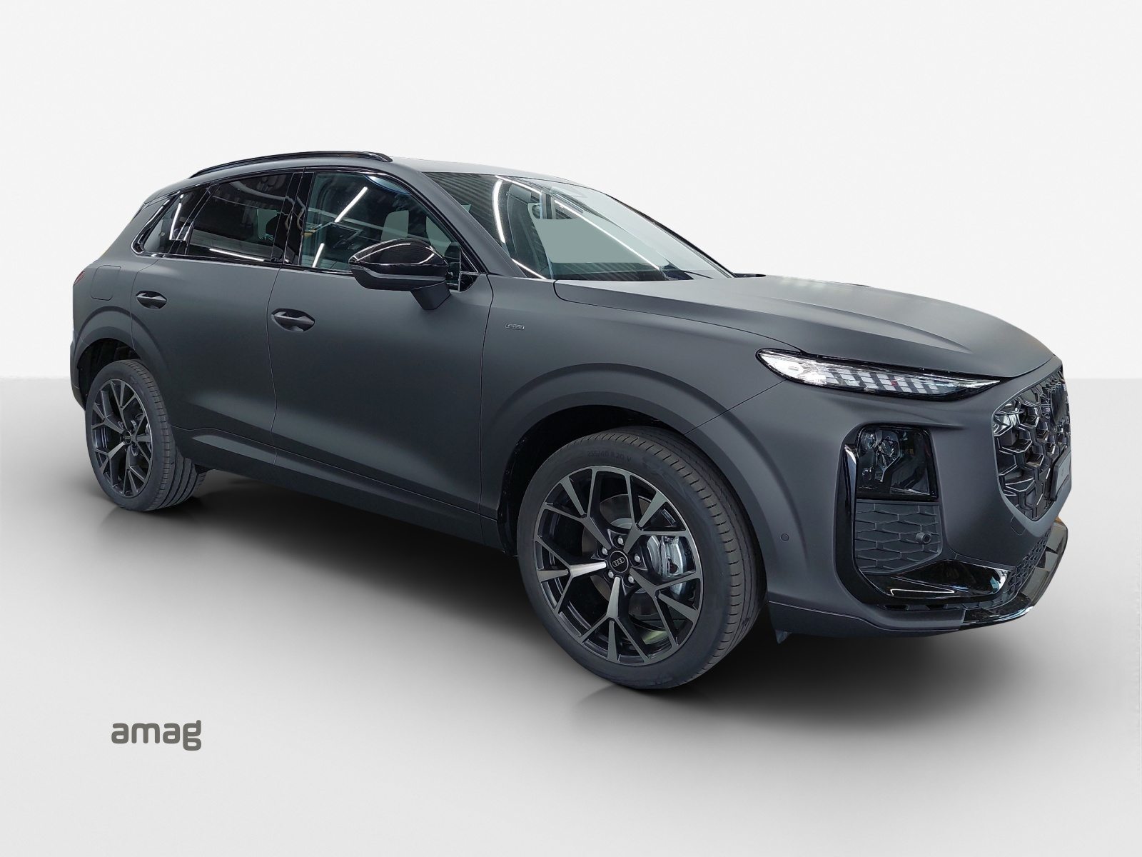 AUDI Q3 SUV e-hybrid 200 kW, Full-Hybrid Petrol/Electric, New car, Automatic - 6