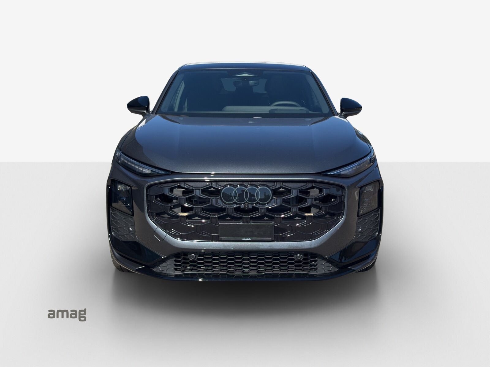 AUDI Q3 SB e-hybrid 200 kW, Full-Hybrid Petrol/Electric, New car, Automatic - 7
