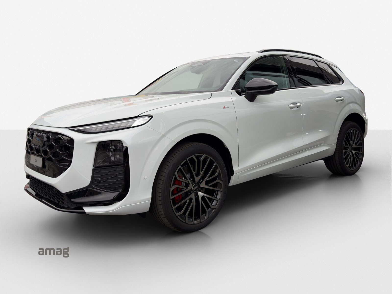 AUDI Q3 SUV TFSI 195 kW
