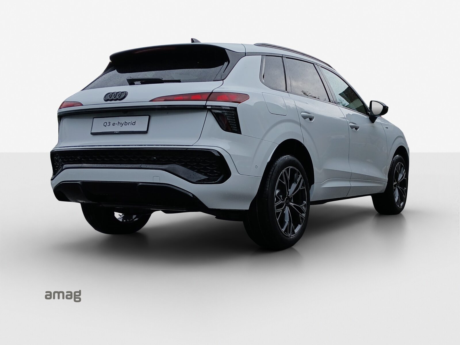 AUDI Q3 SUV e-hybrid 200 kW, Voll-Hybrid Benzin/Elektro, Neuwagen, Automatik - 5
