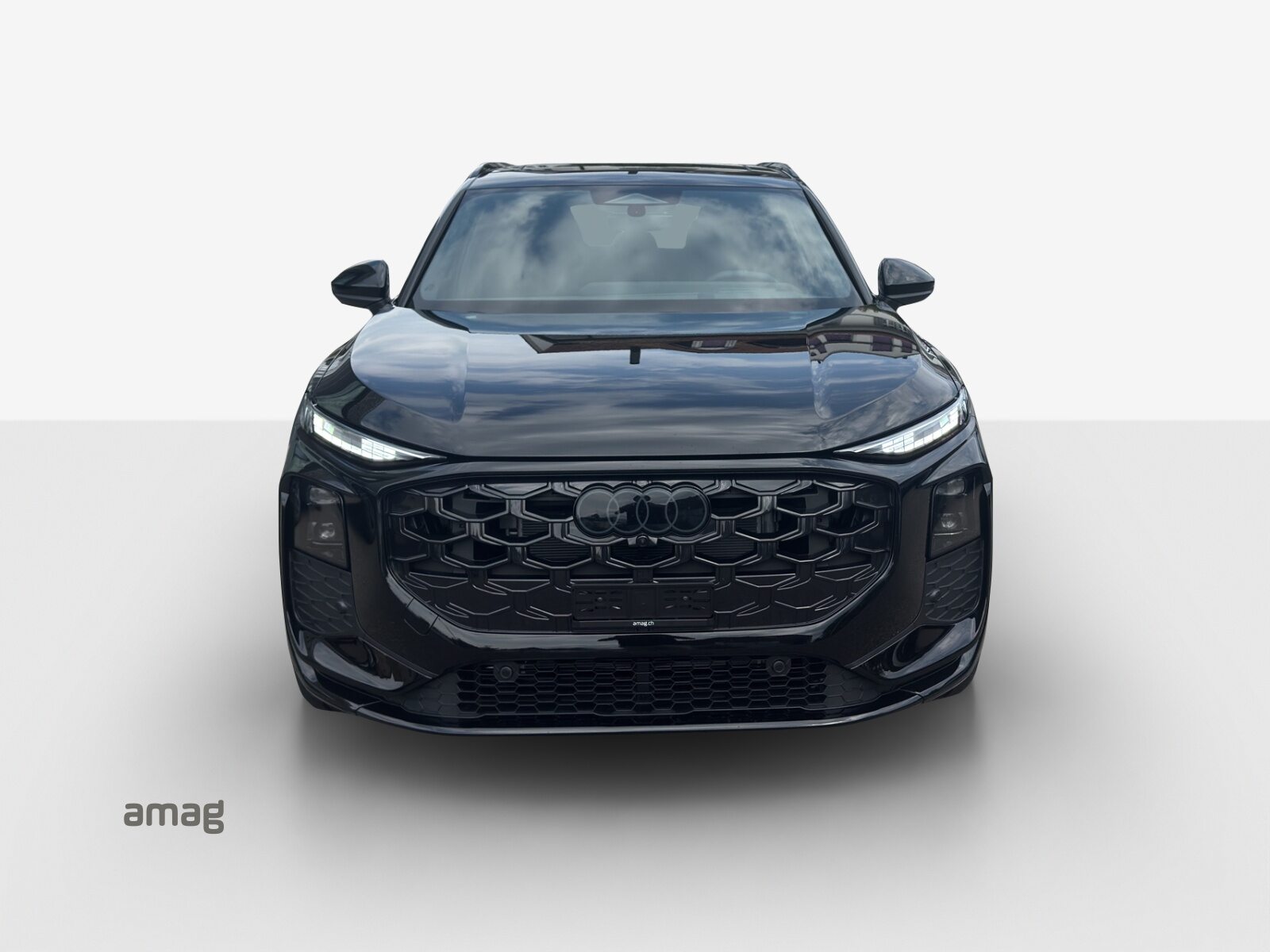AUDI Q3 SUV TFSI 195 kW, Essence, Voiture nouvelle, Automatique - 7