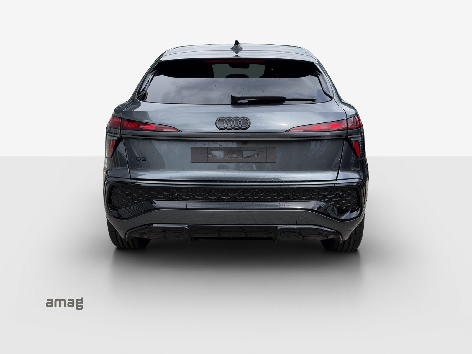 AUDI Q3 SB e-hybrid 200 kW, Voll-Hybrid Benzin/Elektro, Neuwagen, Automatik - 4
