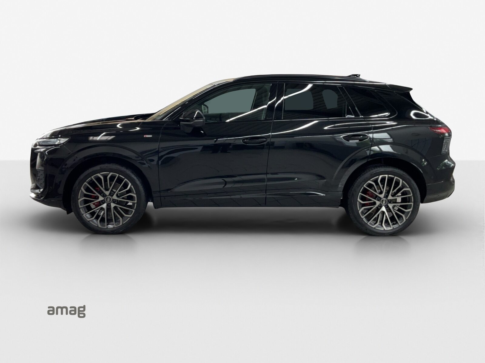 AUDI Q3 SUV TFSI 110 kW, Benzina, Auto nuove, Automatico - 2