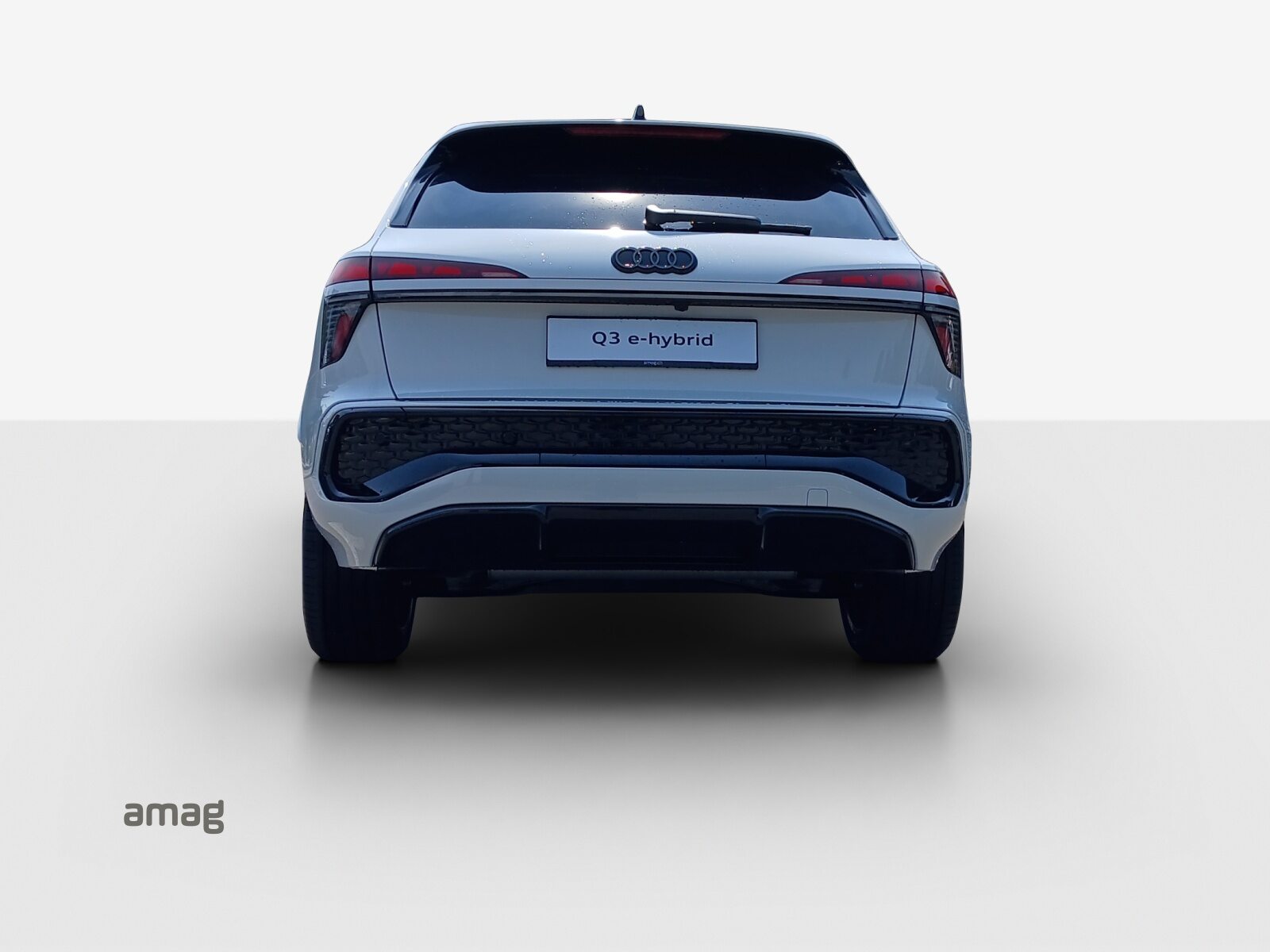 AUDI Q3 SUV e-hybrid 200 kW, Voll-Hybrid Benzin/Elektro, Neuwagen, Automatik - 4