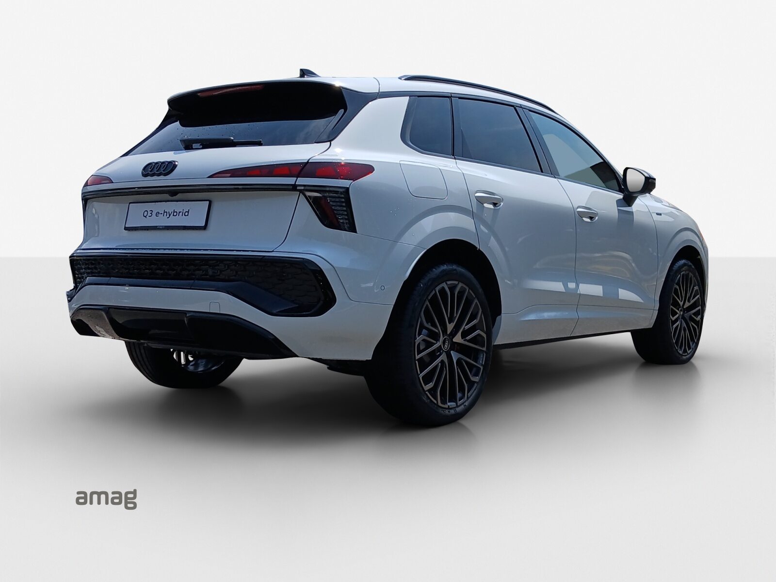AUDI Q3 SUV e-hybrid 200 kW, Voll-Hybrid Benzin/Elektro, Neuwagen, Automatik - 5