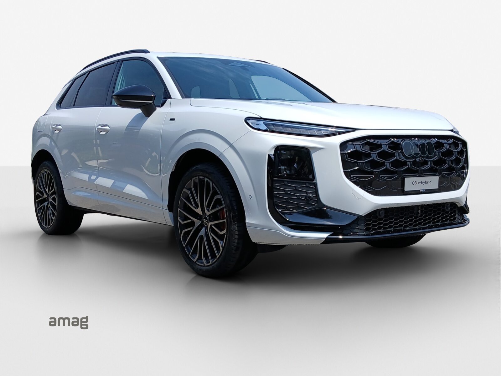 AUDI Q3 SUV e-hybrid 200 kW, Voll-Hybrid Benzin/Elektro, Neuwagen, Automatik - 6
