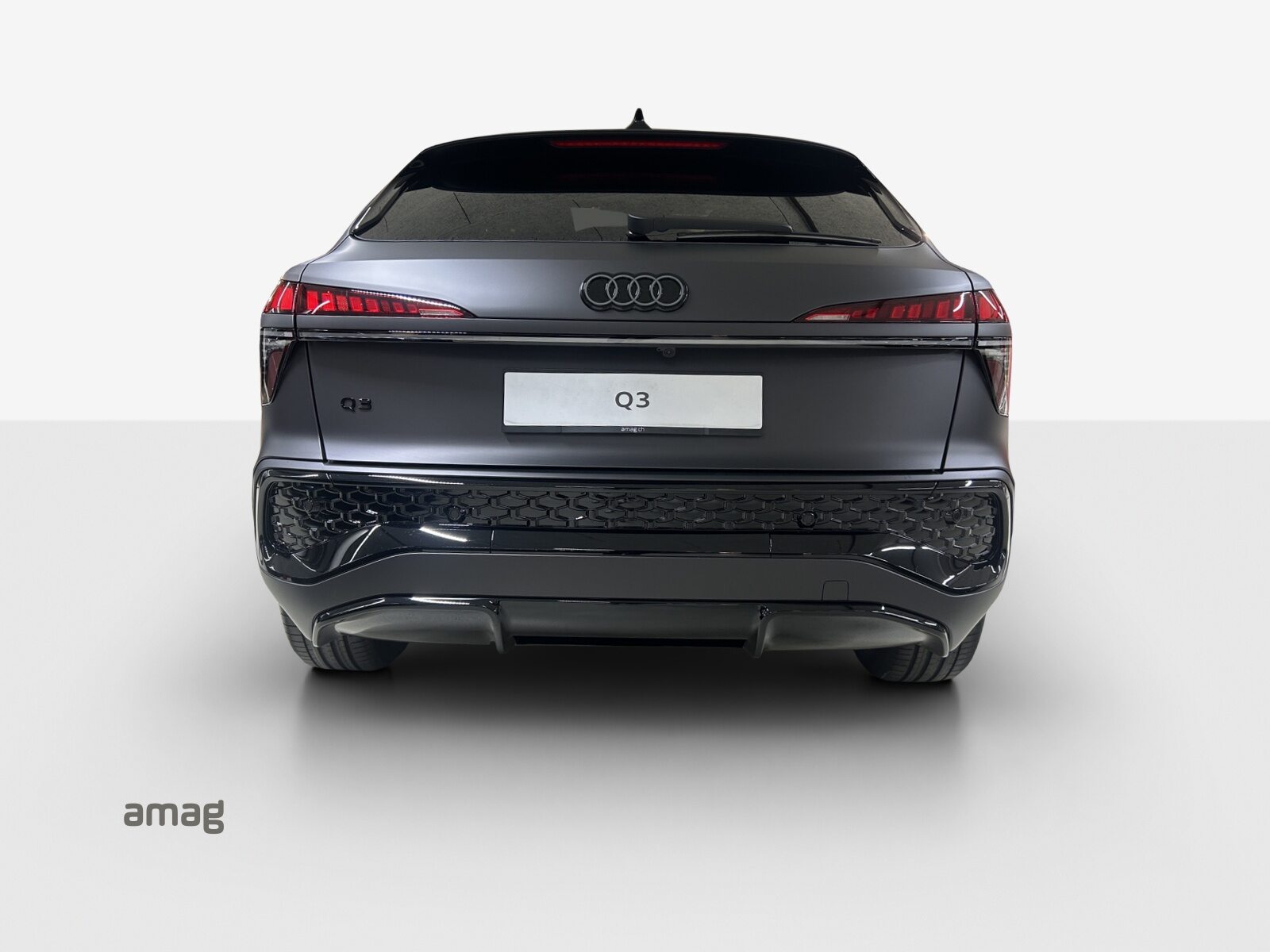 AUDI Q3 SB e-hybrid 200 kW, Voll-Hybrid Benzin/Elektro, Neuwagen, Automatik - 4