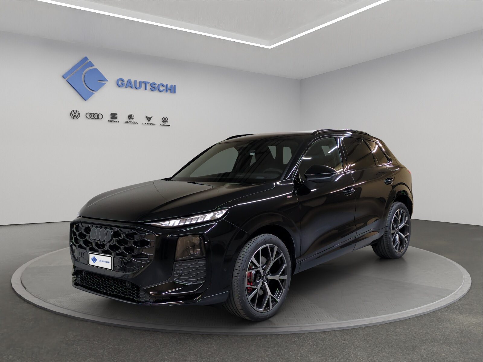 AUDI Q3 SUV TFSI 195 kW