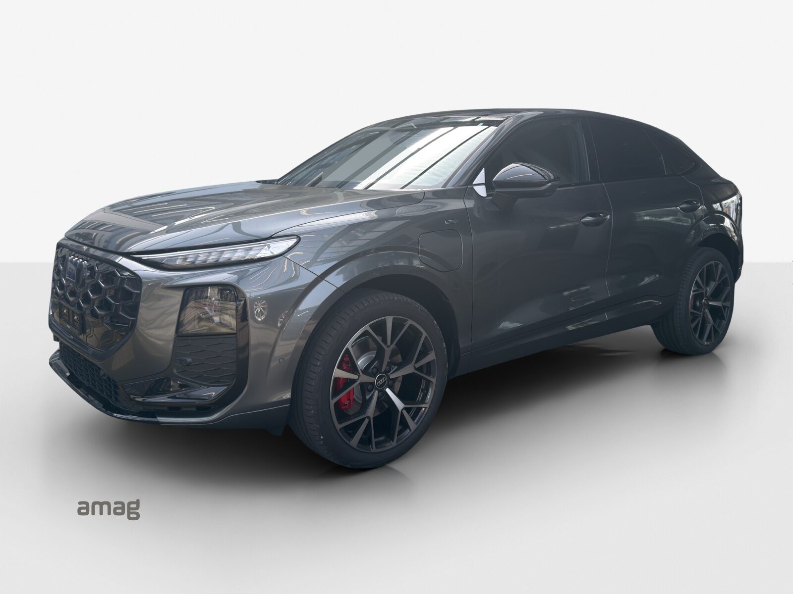AUDI Q3 SB e-hybrid 200 kW, Full hybrid petrol/electric, New, Automatic
