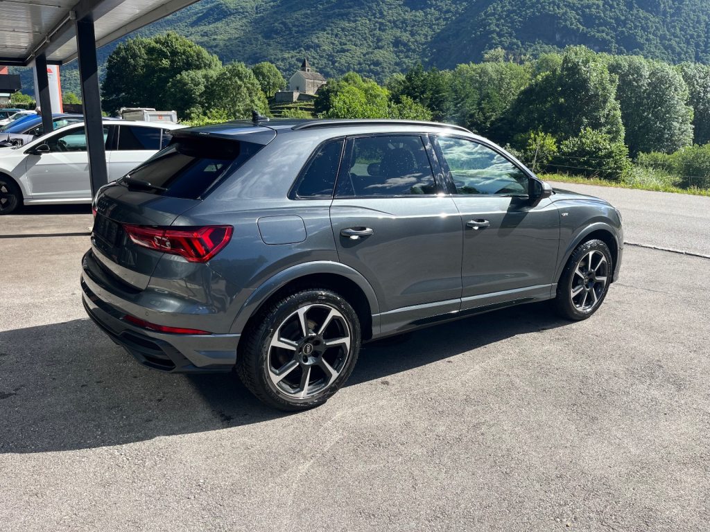 AUDI Q3 1.5 35 TFSI S line Attraction S-Tronic, Mild-Hybrid Benzin/Elektro, Occasion / Gebraucht, Automatik - 3