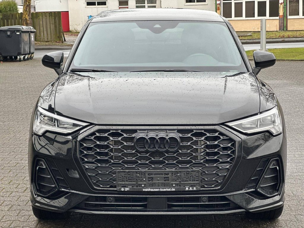 AUDI Q3 45 TFSI e S line, Hybride Integrale Benzina/Elettrica, Occasioni / Usate, Automatico - 2