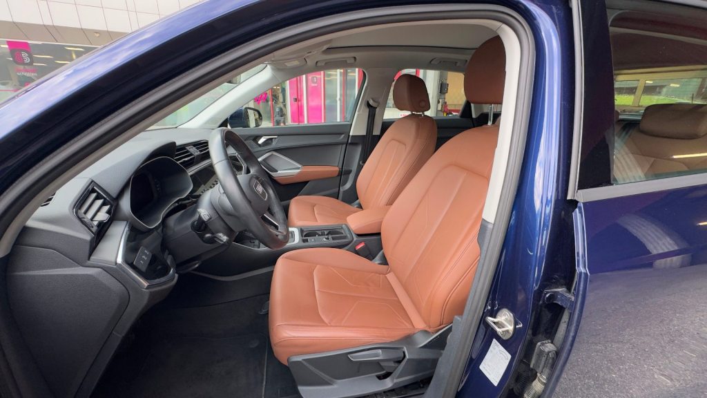 AUDI Q3 2.0 35 TDI S line quattro S-Tronic, Diesel, Occasion / Gebraucht, Automatik - 5