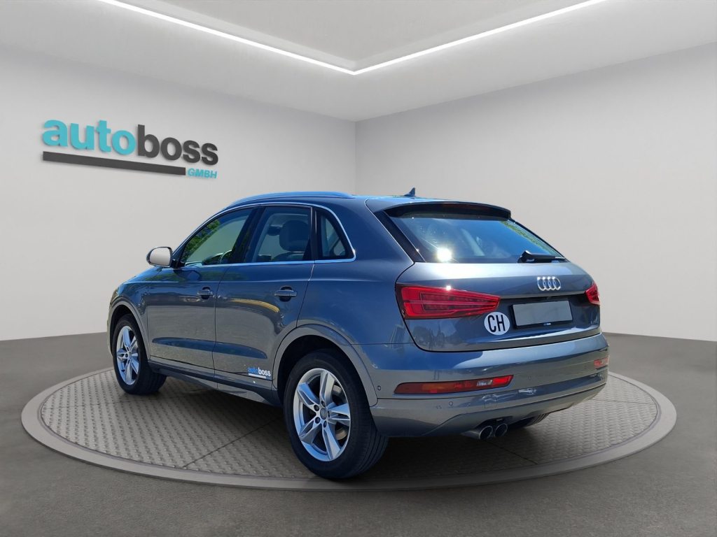 AUDI Q3 2.0 TFSI Sport quattro S-Tr., Benzin, Occasion / Gebraucht, Automatik - 4
