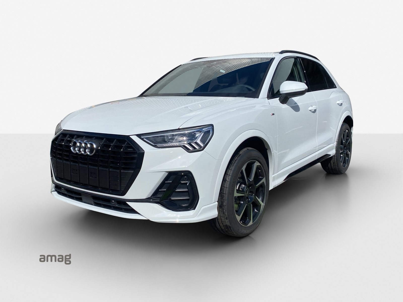 AUDI Q3 35 TFSI S line Attraction