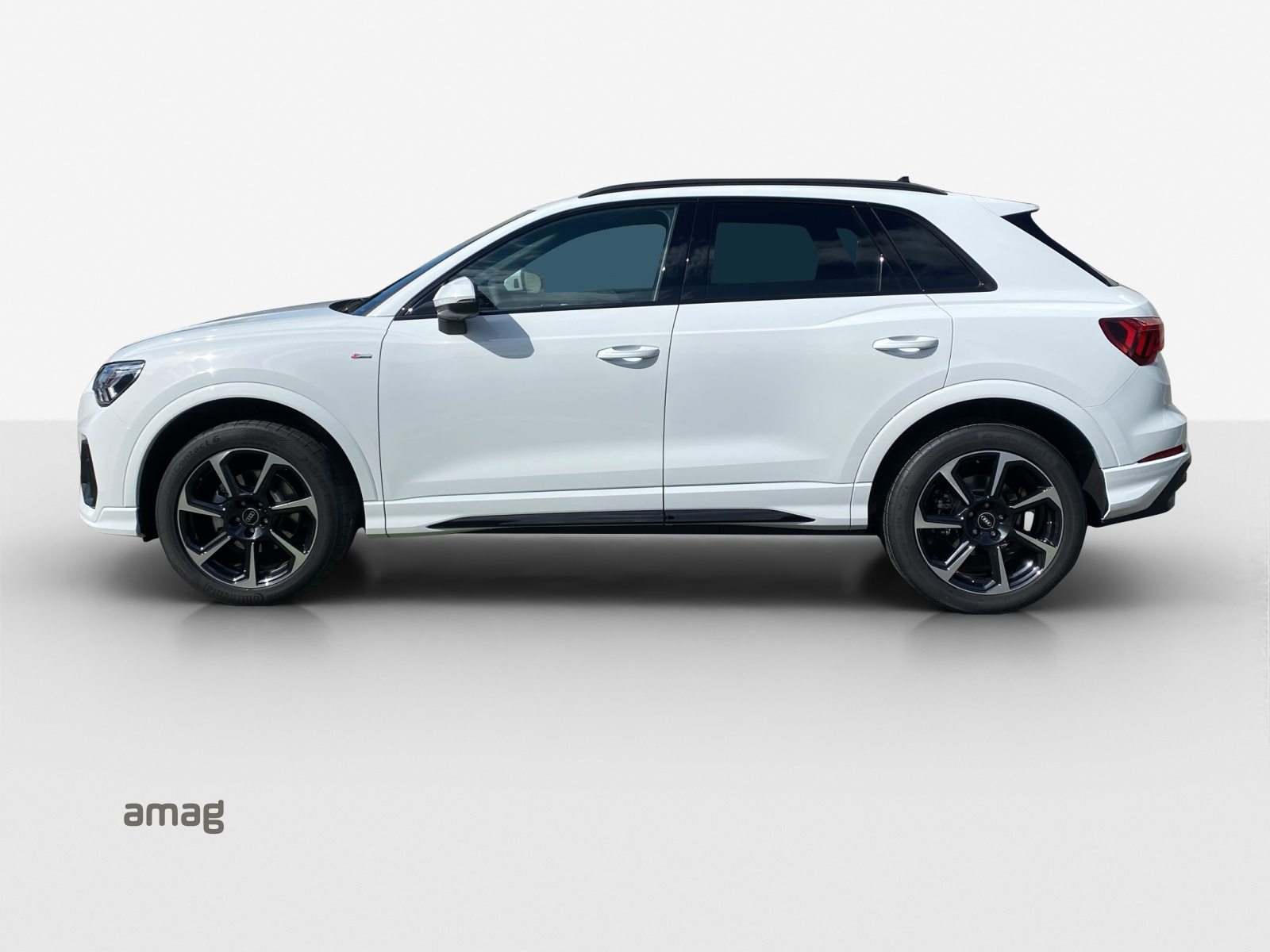 AUDI Q3 35 TFSI S line Attraction, Essence, Occasion / Utilisé, Automatique - 2