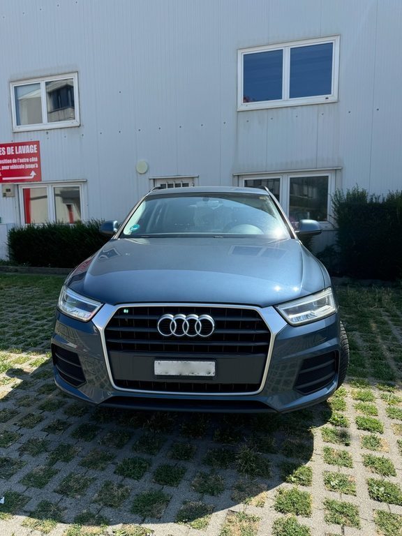 AUDI Q3 1.4 TFSI ultra design, Petrol, Second hand / Used, Manual - 2