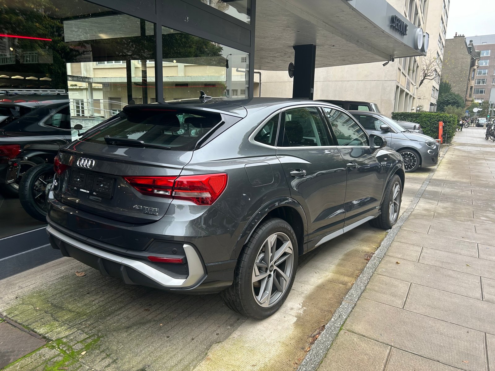 AUDI Q3 SB 40 TFSI S line qu, Essence, Occasion / Utilisé, Automatique - 4