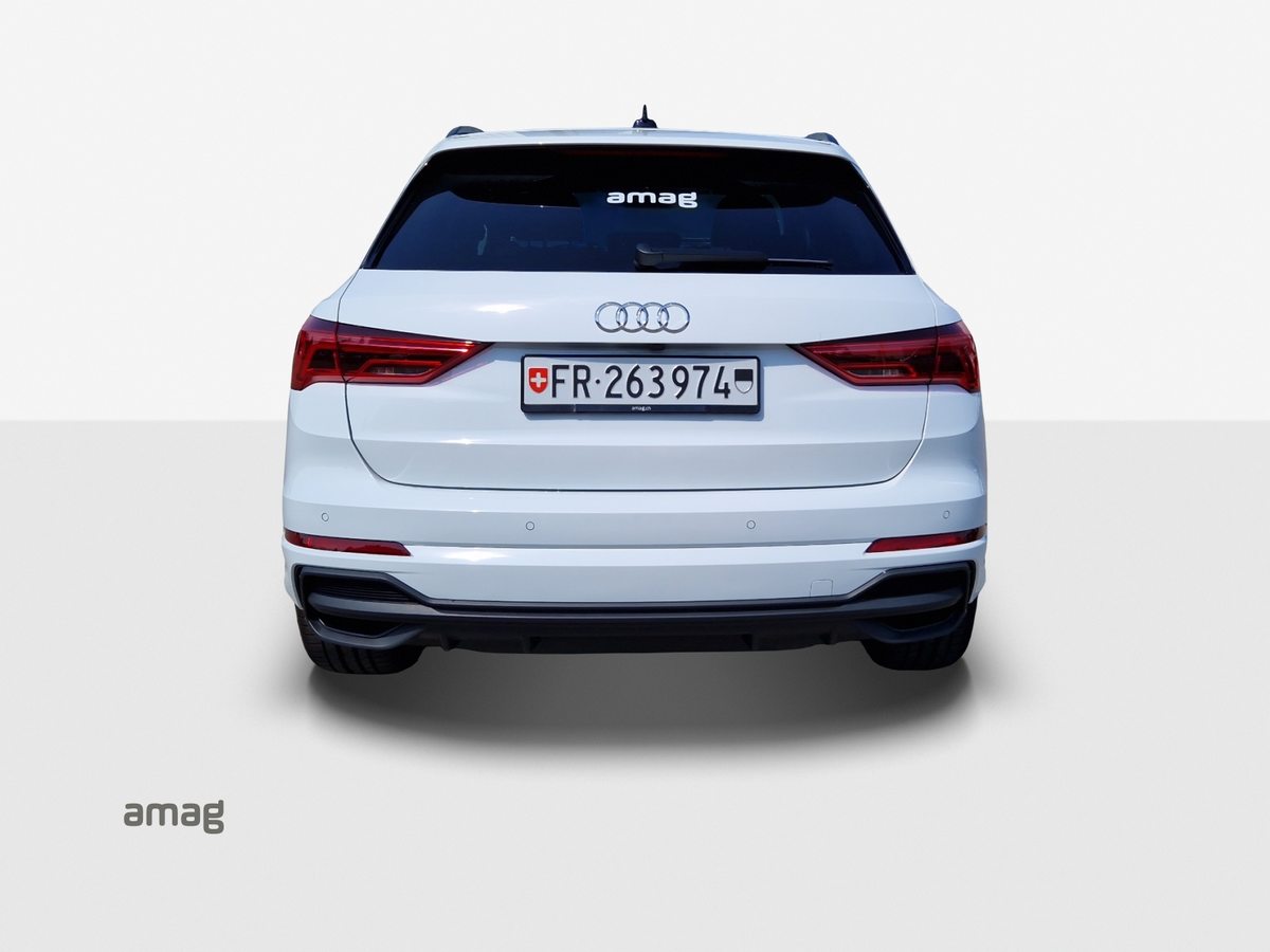 AUDI Q3 35 TFSI S tronic, Essence, Occasion / Utilisé, Automatique - 4