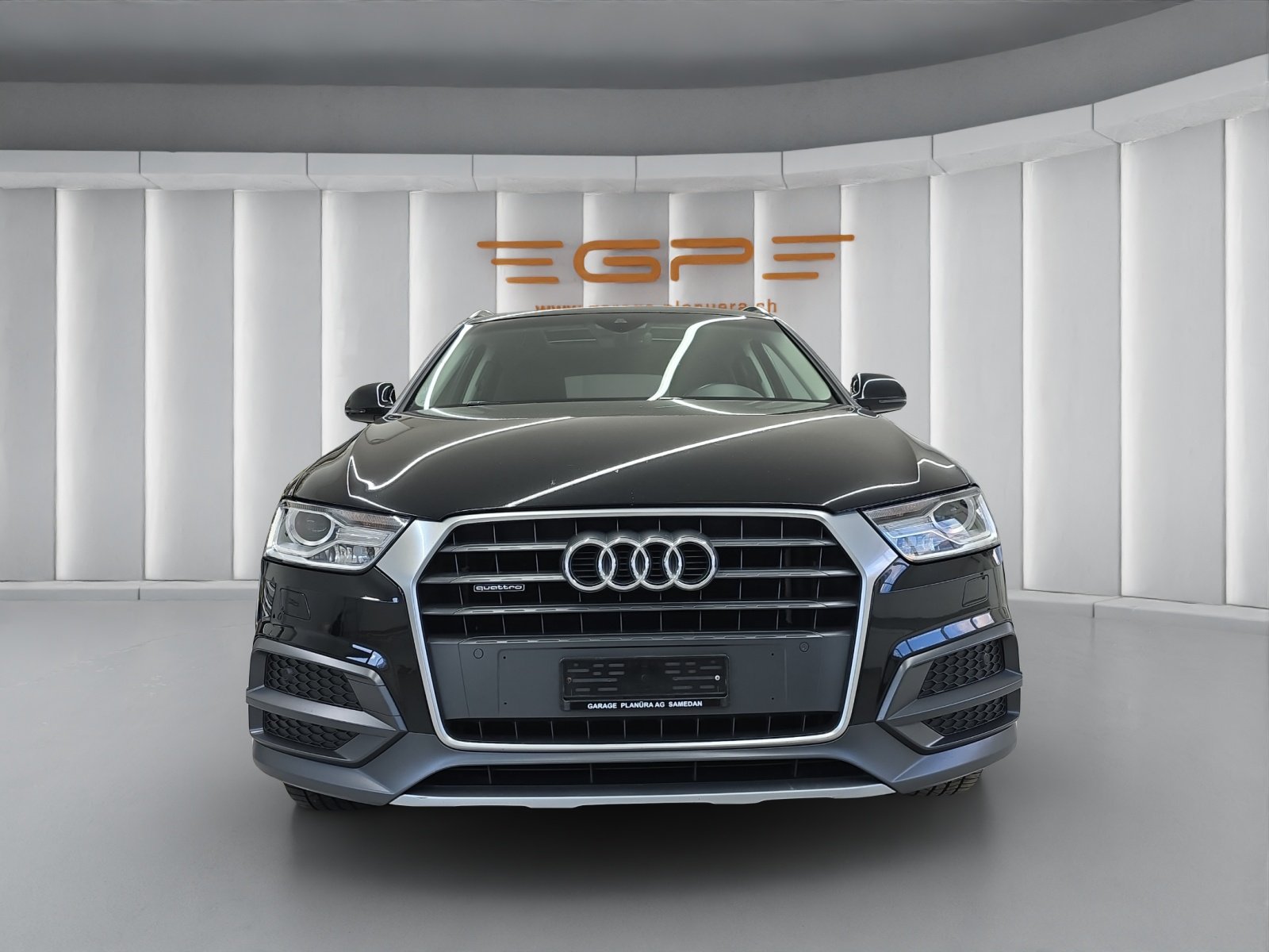 AUDI Q3 2.0 TDI 150 Design quattro, Diesel, Second hand / Used, Manual - 3