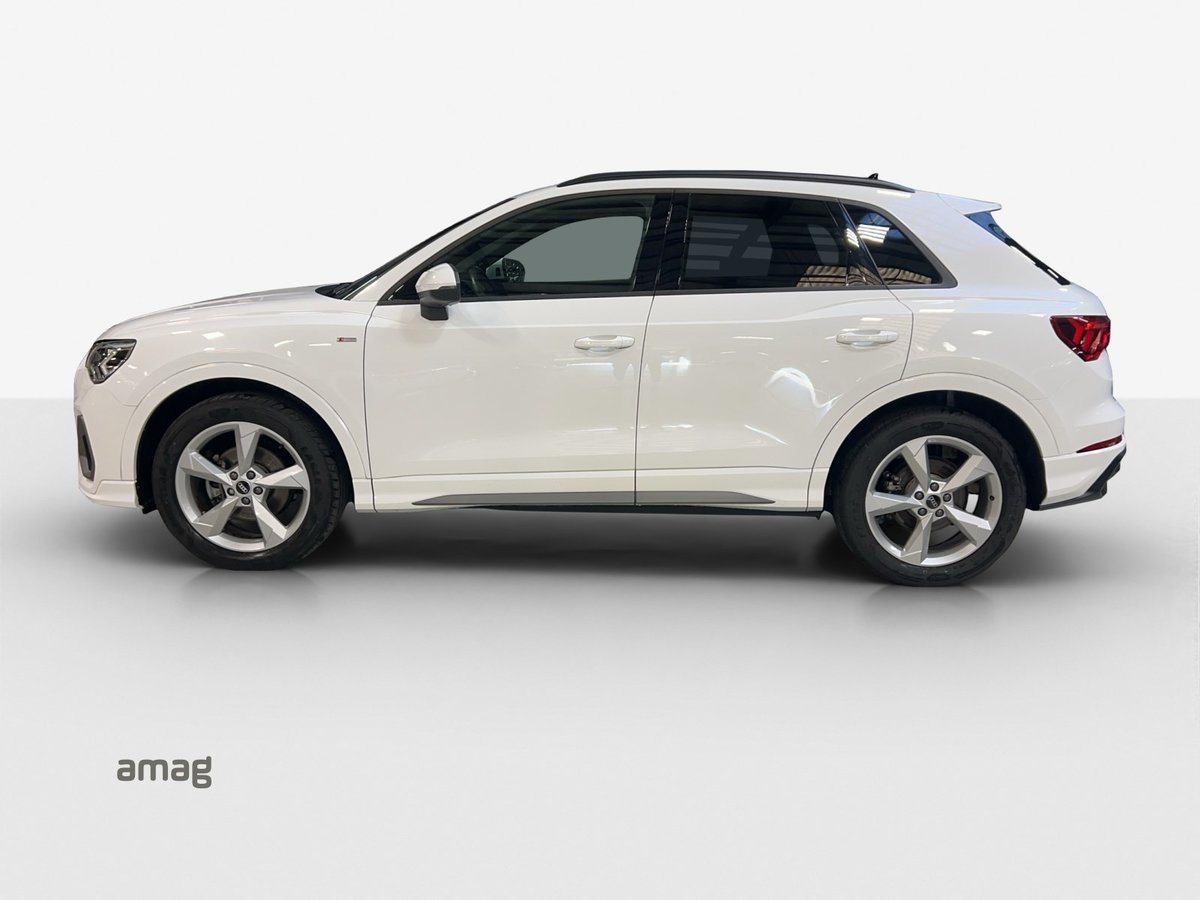 AUDI Q3 35 TFSI S line Attraction S-tronic, Benzin, Occasion / Gebraucht, Automatik - 2