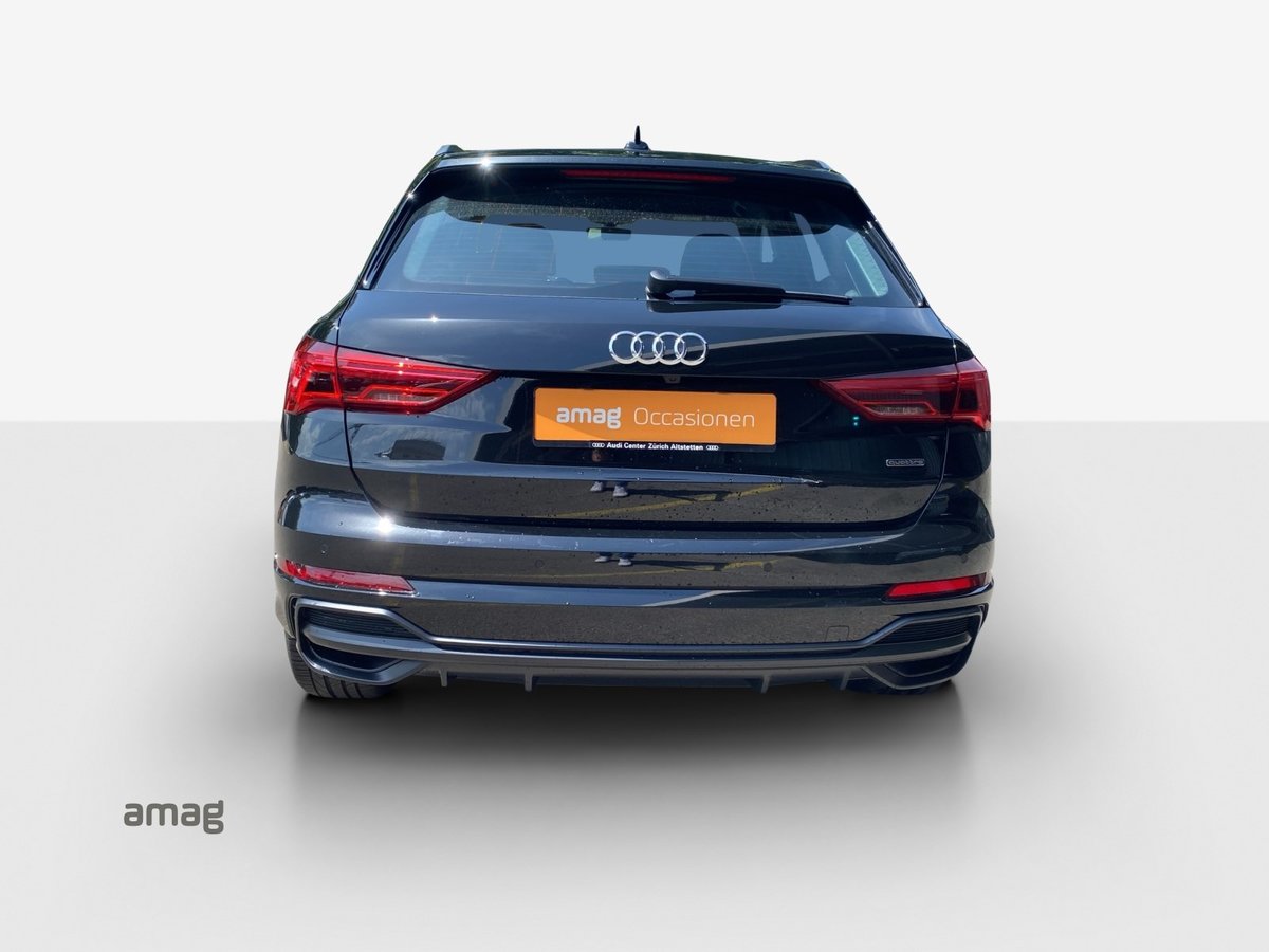 AUDI Q3 40 TFSI S line quattro S-tronic, Benzin, Occasion / Gebraucht, Automatik - 4