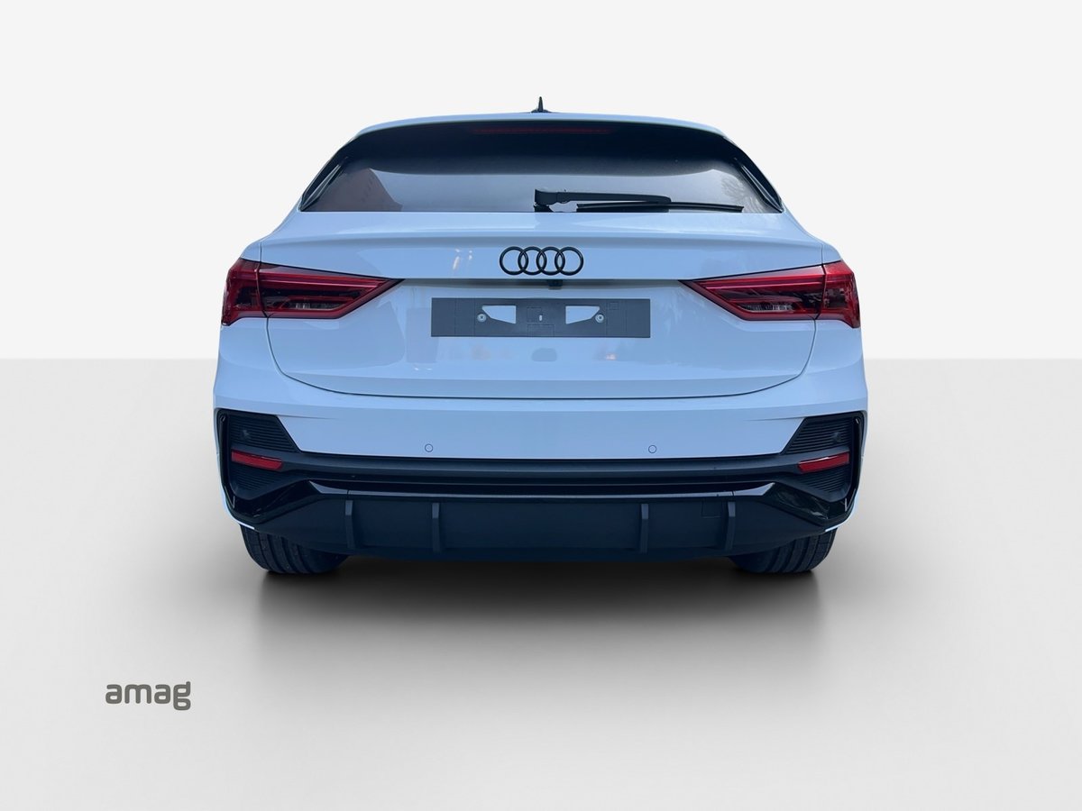 AUDI Q3 Sportback 35 TFSI S line Attraction, Hybride Léger Essence/Électricité, Occasion / Utilisé, Automatique - 4