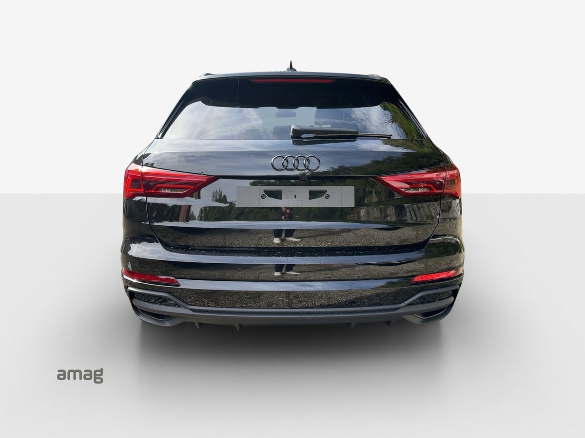 AUDI Q3 35 TFSI S line Attraction S-tronic, Benzin, Occasion / Gebraucht, Automatik - 4