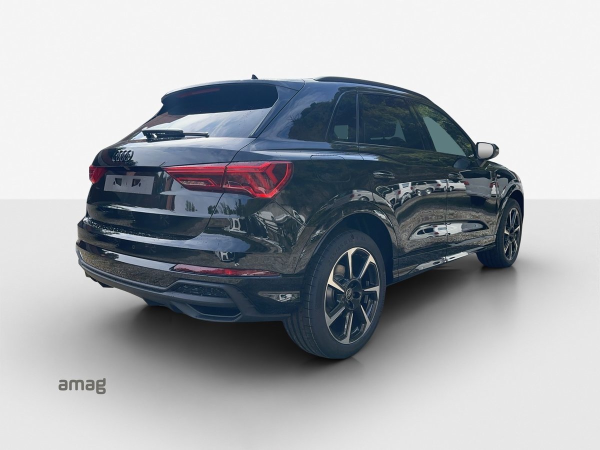 AUDI Q3 35 TFSI S line Attraction S-tronic, Benzin, Occasion / Gebraucht, Automatik - 5