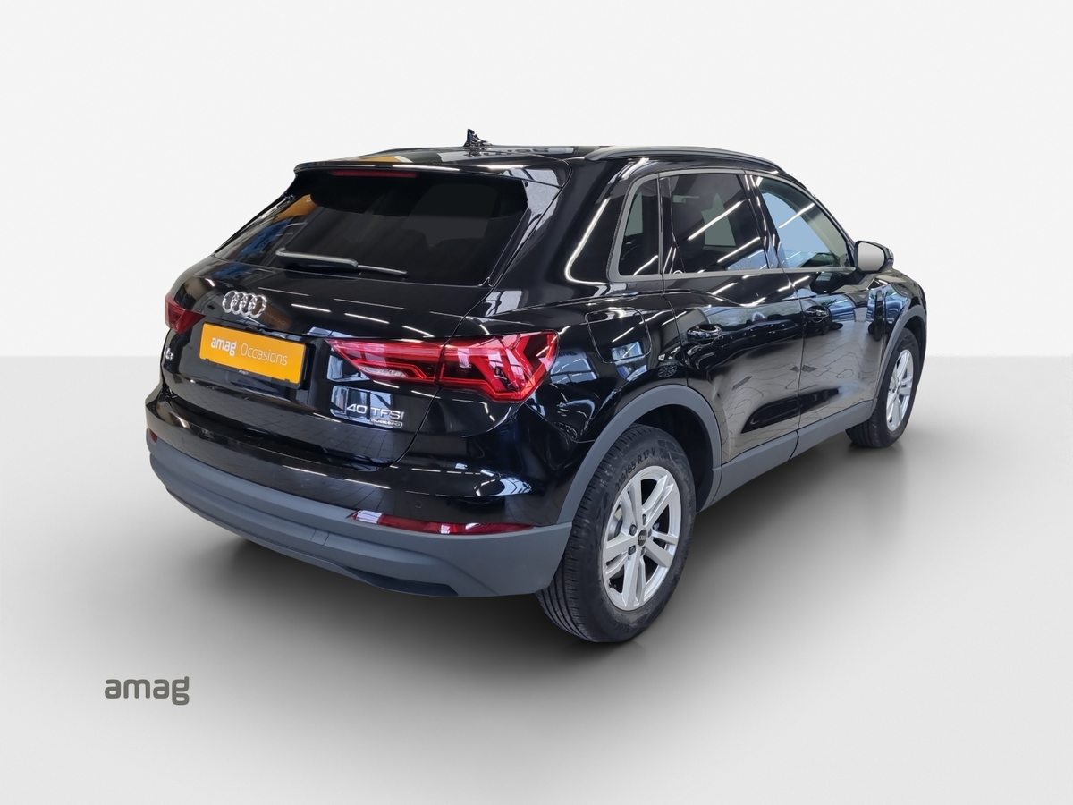 AUDI Q3 40 TFSI quattro S tronic, Benzina, Occasioni / Usate, Automatico - 5