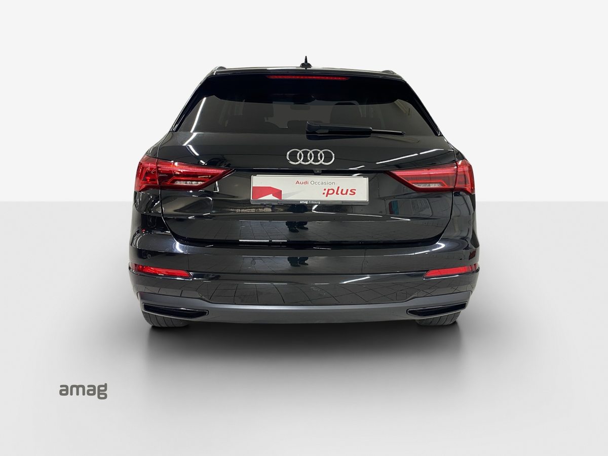 AUDI Q3 35 TFSI S tronic, Benzina, Occasioni / Usate, Automatico - 4