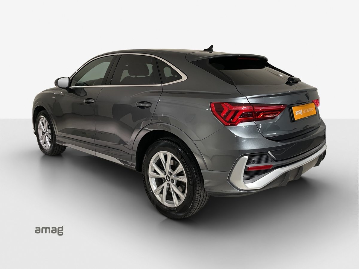 AUDI Q3 SB 40 TDI quattro S tronic, Diesel, Occasion / Gebraucht, Automatik - 3