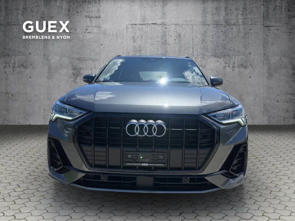 AUDI Q3 1.5 35 TFSI S line S-Tronic, Mild-Hybrid Benzin/Elektro, Occasion / Gebraucht, Automatik - 2
