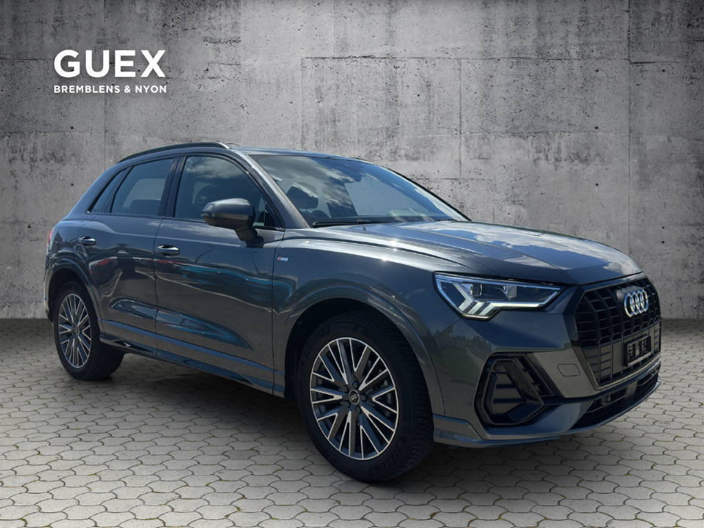 AUDI Q3 1.5 35 TFSI S line S-Tronic, Mild-Hybrid Benzin/Elektro, Occasion / Gebraucht, Automatik - 6