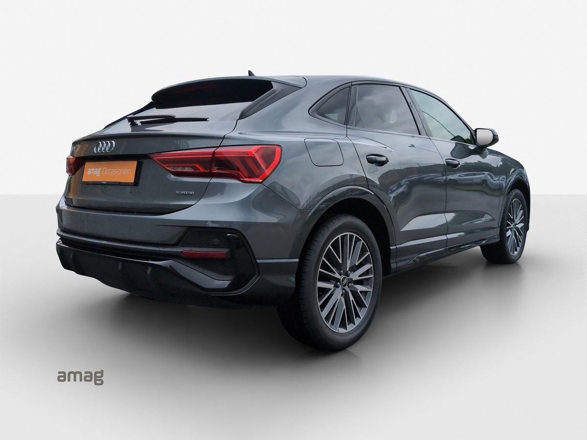 AUDI Q3 SB 40 TFSI quattro S tronic, Benzina, Occasioni / Usate, Automatico - 5