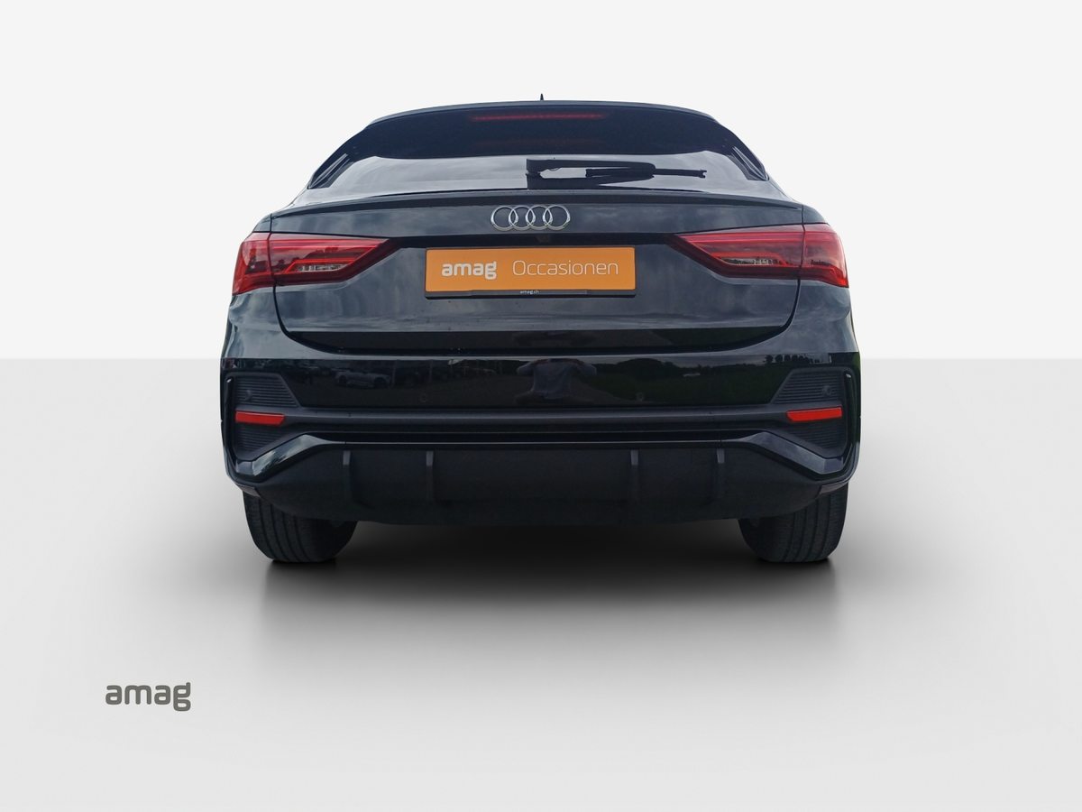 AUDI Q3 SB 35 TFSI S tronic, Essence, Occasion / Utilisé, Automatique - 4
