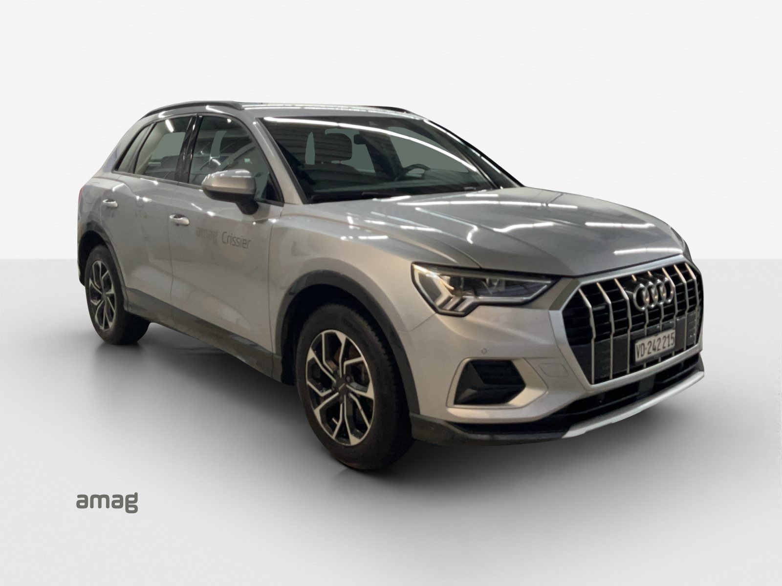 AUDI Q3 40 TFSI advanced, Benzin, Occasion / Gebraucht, Automatik - 6