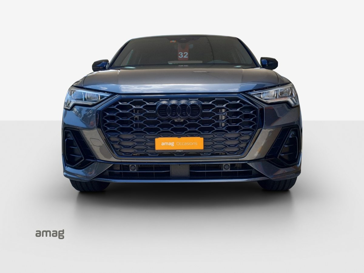 AUDI Q3 Sportback 45 TFSI e S line, Voll-Hybrid Benzin/Elektro, Occasion / Gebraucht, Automatik - 7