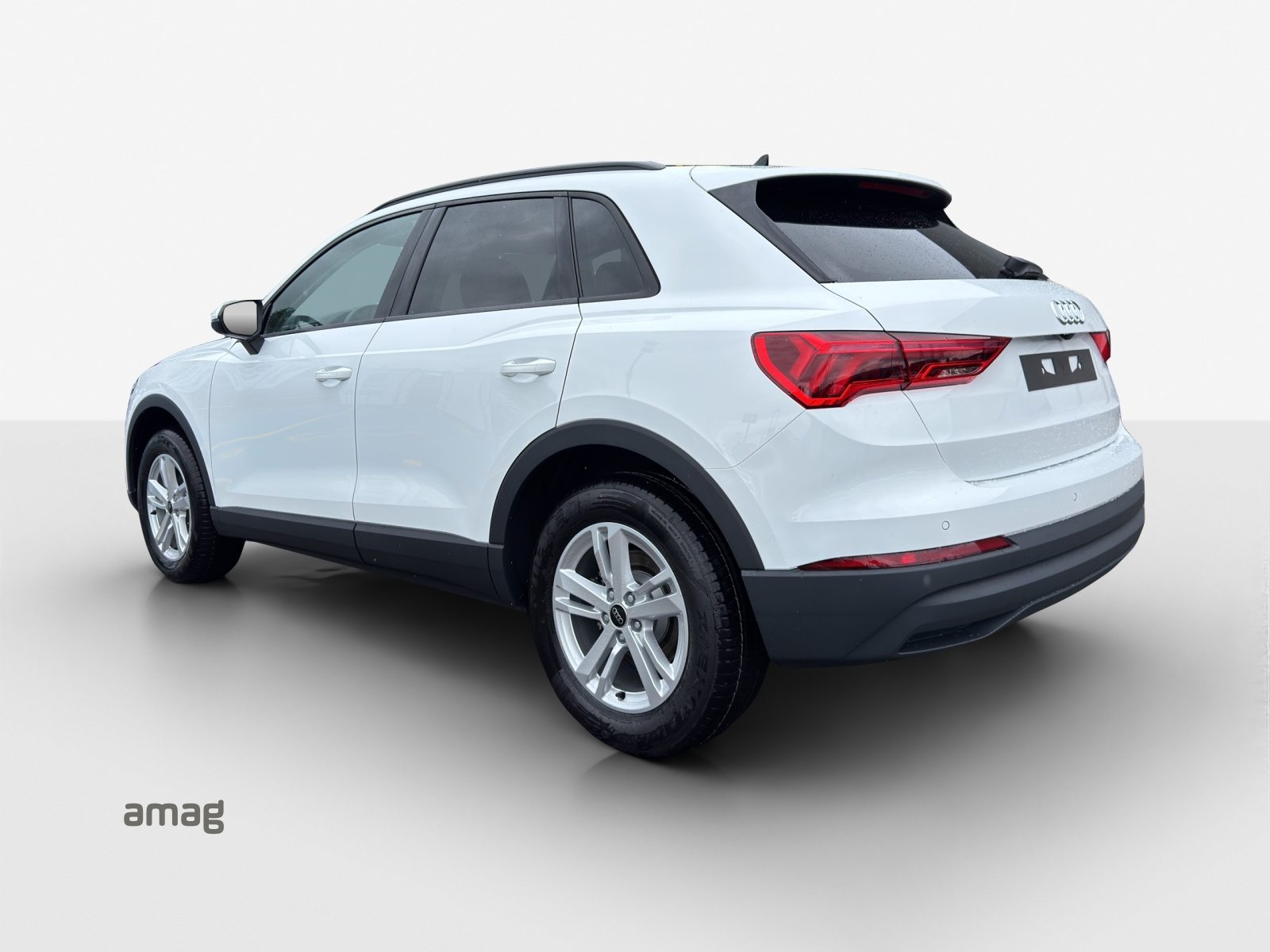 AUDI Q3 35 TFSI Attraction, Essence, Occasion / Utilisé, Automatique - 3
