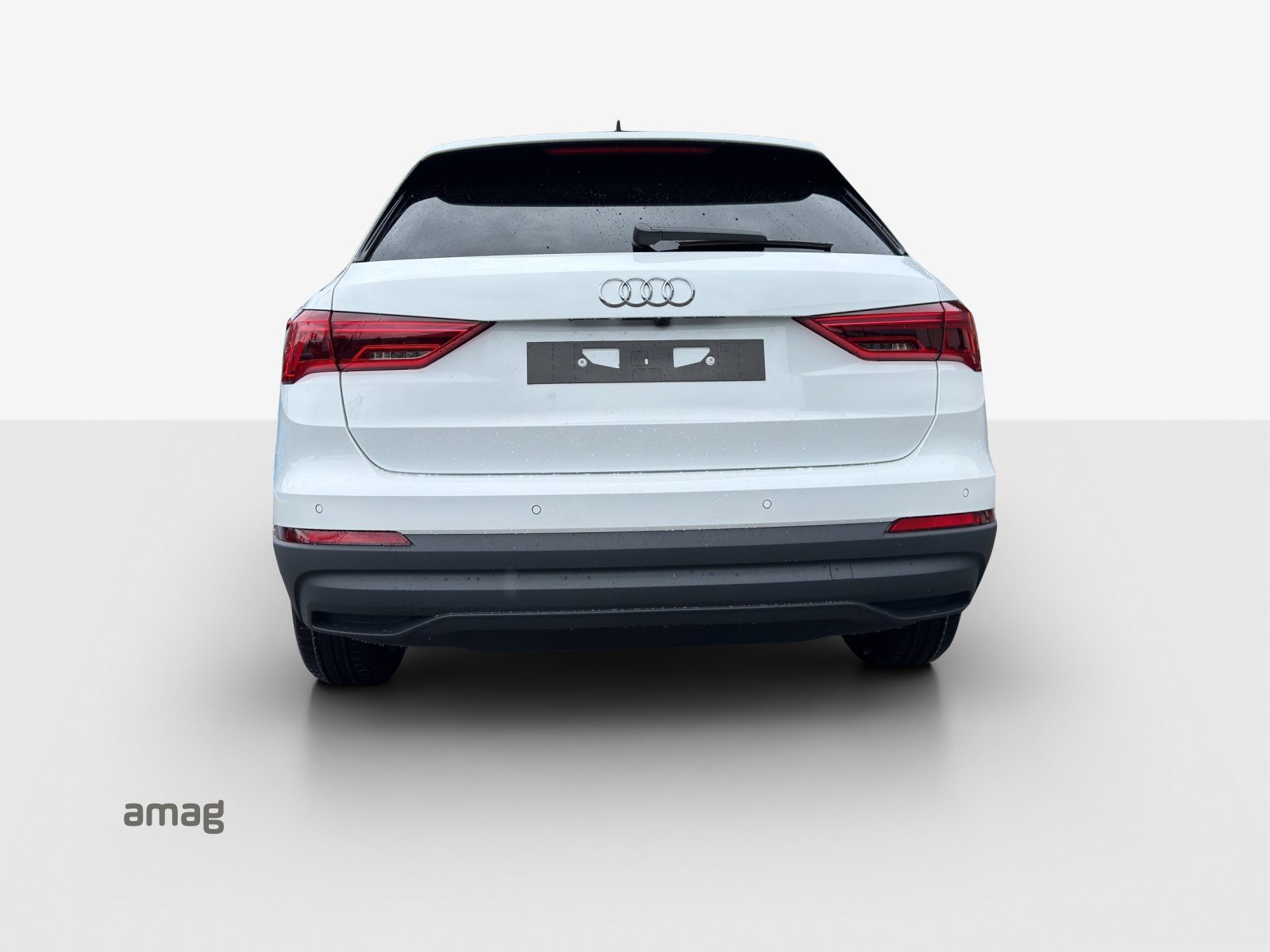 AUDI Q3 35 TFSI Attraction, Essence, Occasion / Utilisé, Automatique - 4