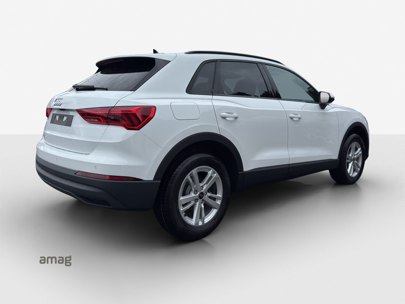AUDI Q3 35 TFSI Attraction, Essence, Occasion / Utilisé, Automatique - 5