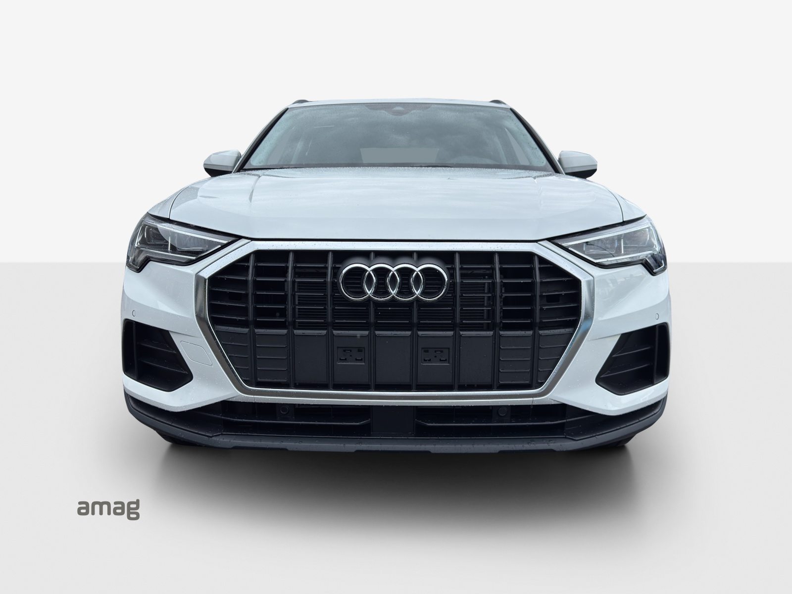 AUDI Q3 35 TFSI Attraction, Essence, Occasion / Utilisé, Automatique - 7