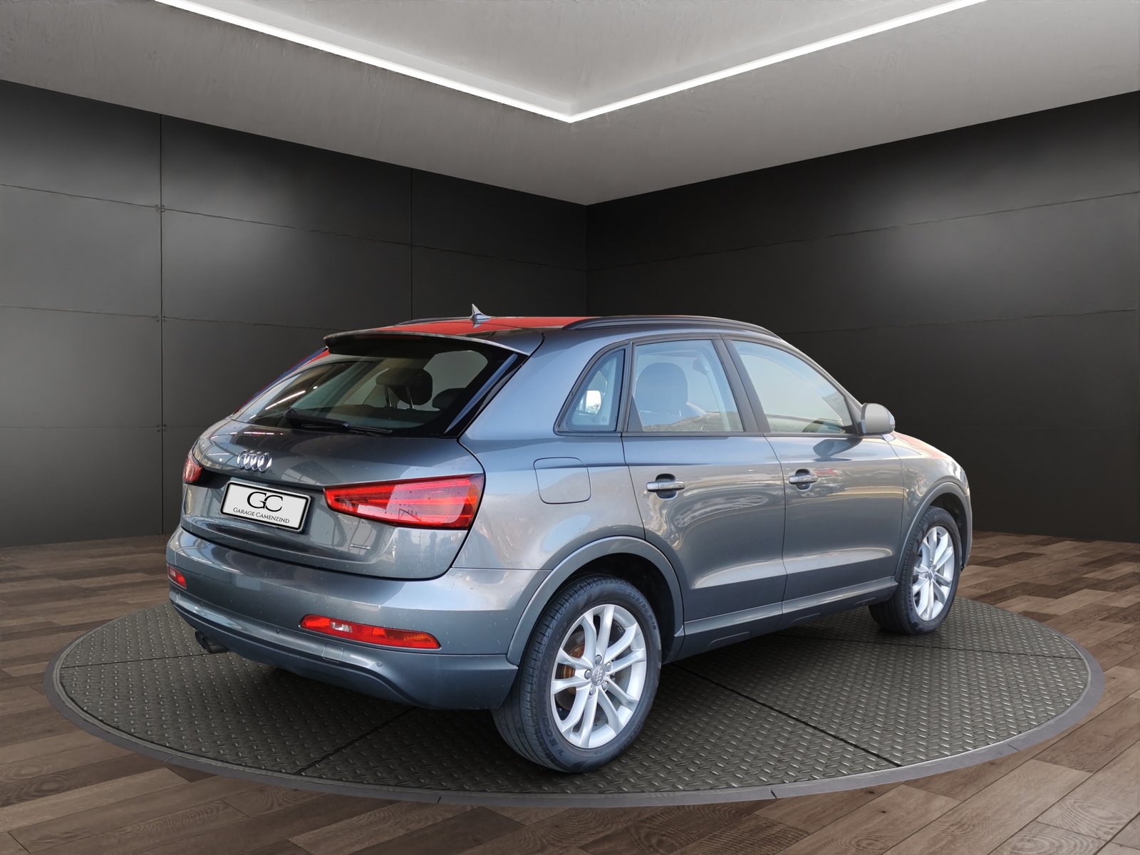 AUDI Q3 2.0 TDI quattro S-tronic, Diesel, Second hand / Used, Automatic - 6