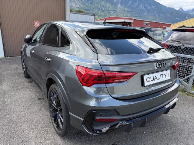 AUDI Q3 2.0 40 TFSI S line quattro S-Tronic, Benzina, Occasioni / Usate, Automatico - 2