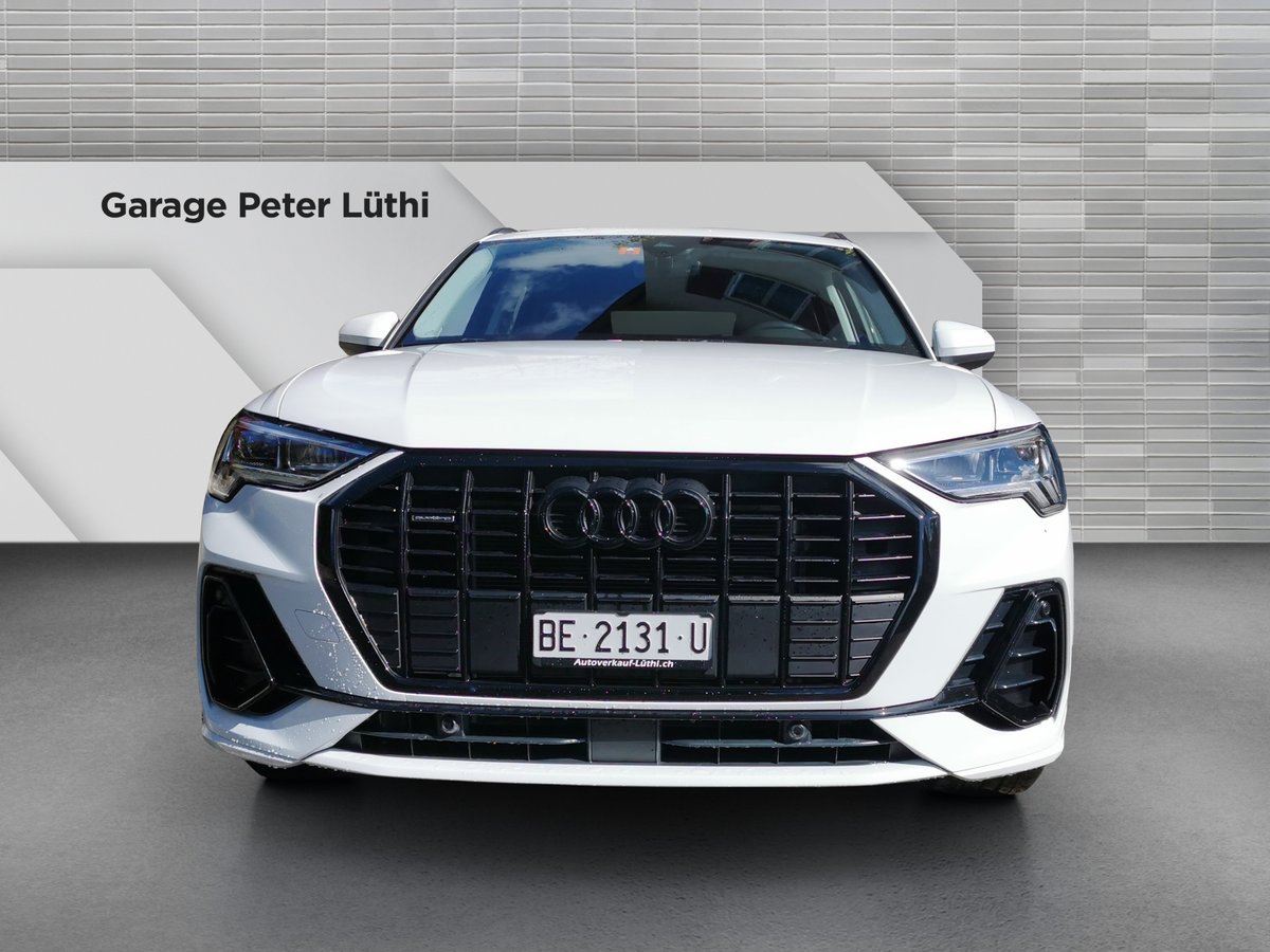 AUDI Q3 35 TDI S line quattro S-tronic, Diesel, Second hand / Used, Automatic - 4
