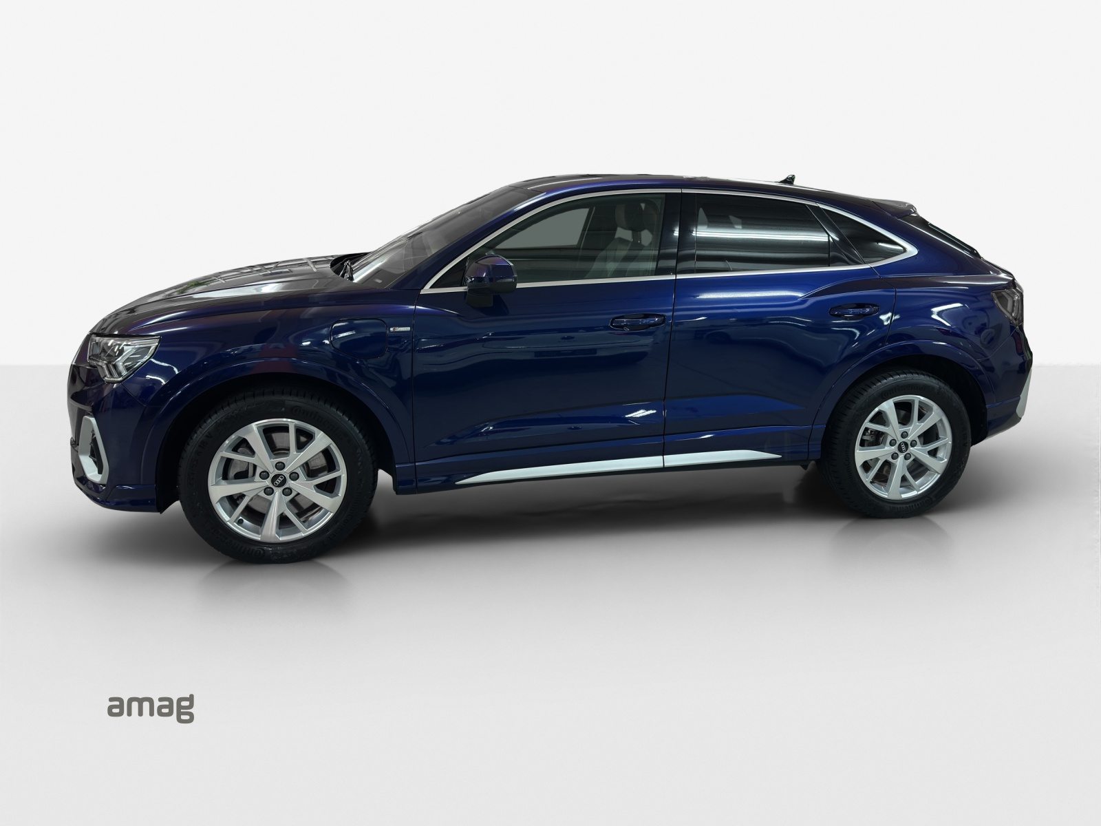 AUDI Q3 Sportback 45 TFSI e S line Attraction, Full-Hybrid Petrol/Electric, Second hand / Used, Automatic - 2