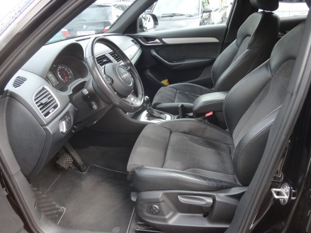 AUDI Q3 2.0 TDI sport quattro S-tronic, Diesel, Second hand / Used, Automatic - 7